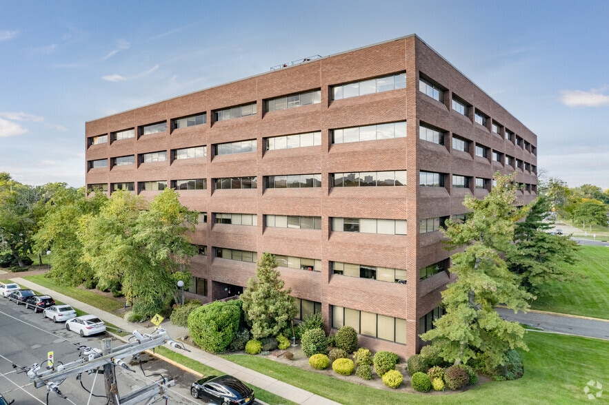 Primary Photo Of 2 University Plz, Hackensack Medical For Lease