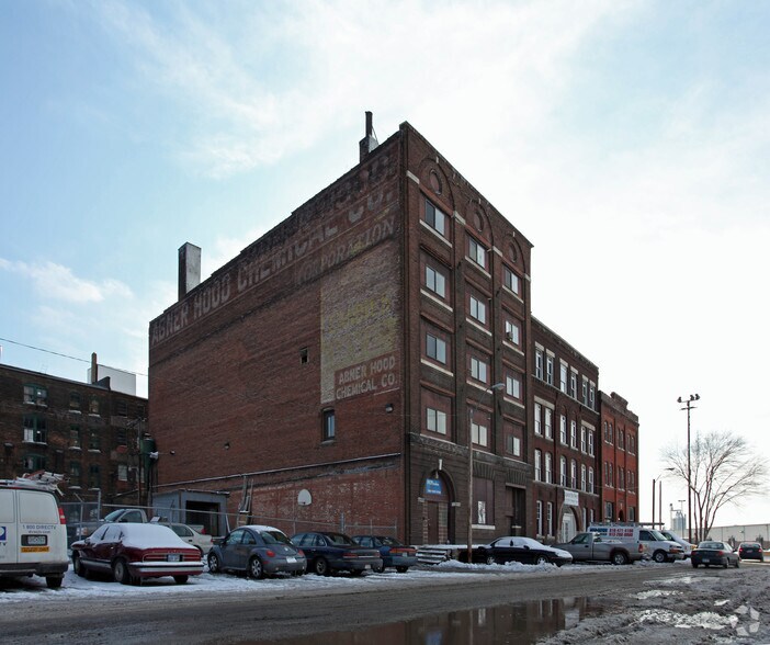 More Photos Of 1409-1411 W 11th St, Kansas City Industrial For Sale