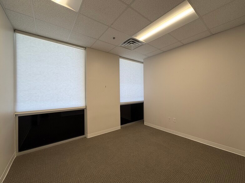 More Photos Of 2209 Abbott Martin Rd, Nashville Apartments For Lease