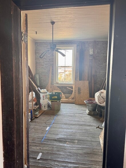 More Photos Of 2720 Cleveland St, Elloree Storefront Retail Residential For Sale