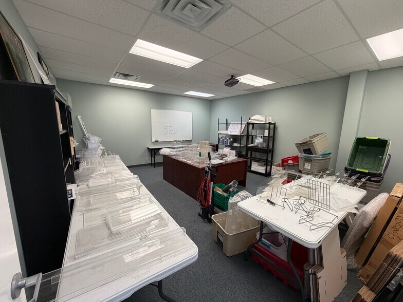 More Photos Of 2530 Chandler Rd, Muskogee General Retail For Sale