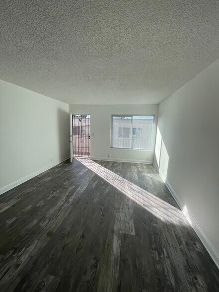 More Photos Of 1513 S Arlington Ave, Los Angeles Apartments For Sale