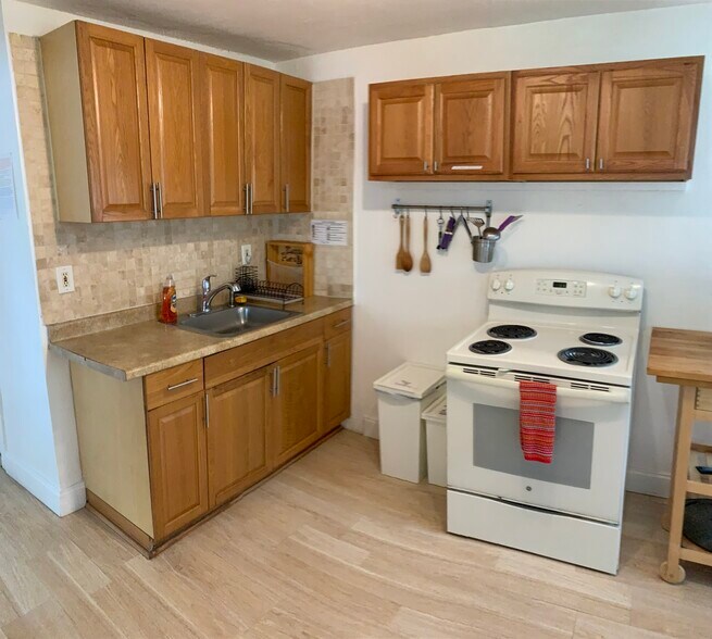 More Photos Of 769 NW 10th St, Miami Apartments For Sale