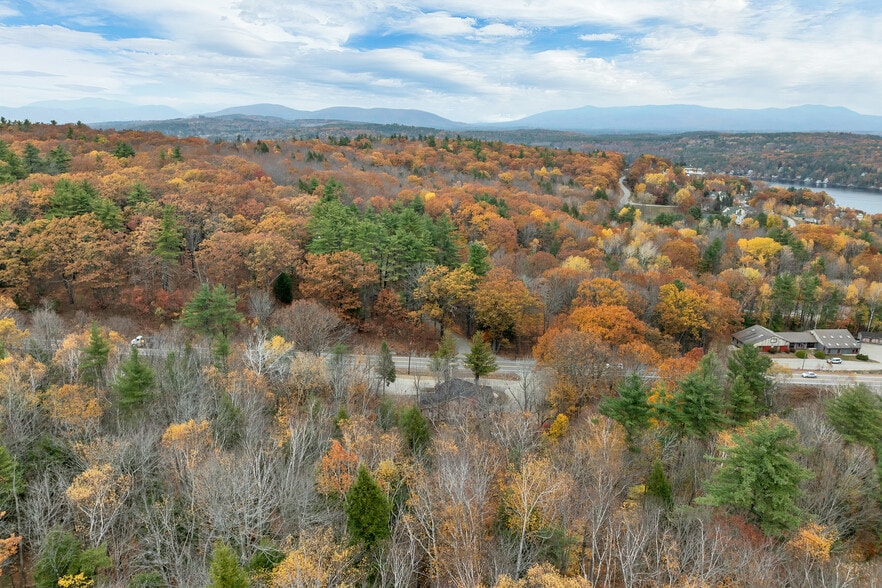 More Photos Of 136 Daniel Webster Hwy, Meredith General Retail For Sale