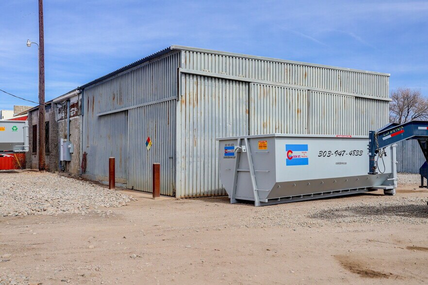 More Photos Of 5320 Cook St, Denver Warehouse For Lease