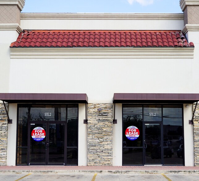 More Photos Of 2801 W University Dr, Edinburg Storefront For Sale