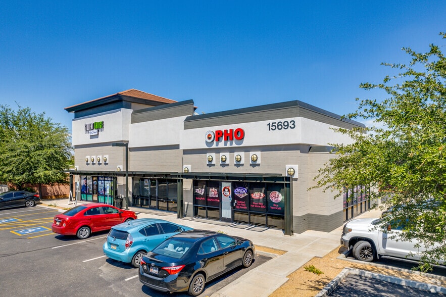 More Photos Of 15643 N Reems Rd, Surprise Unknown For Lease