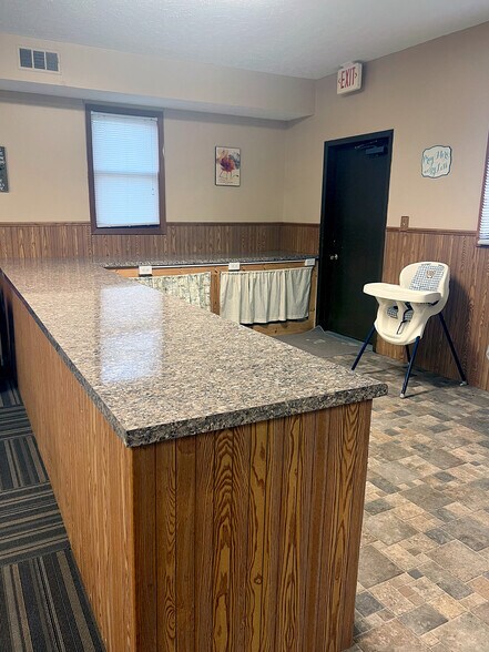 More Photos Of 418 S 14th St, Wymore General Retail For Sale