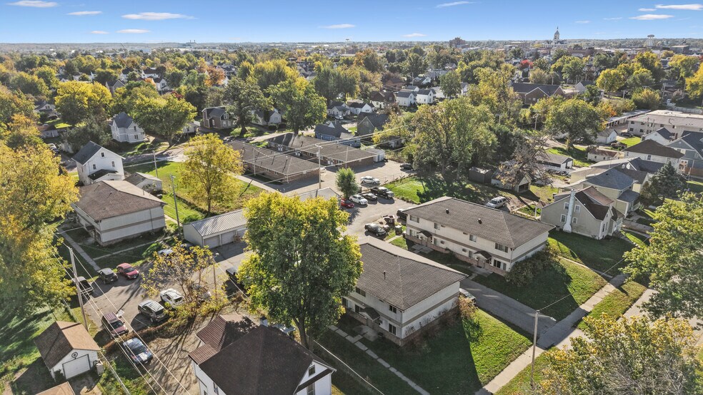 More Photos Of 519 N 3rd St, Marshalltown Apartments For Sale