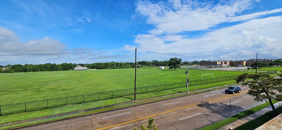 More Photos Of 2903 Falcon Pass Dr, Houston Land For Sale