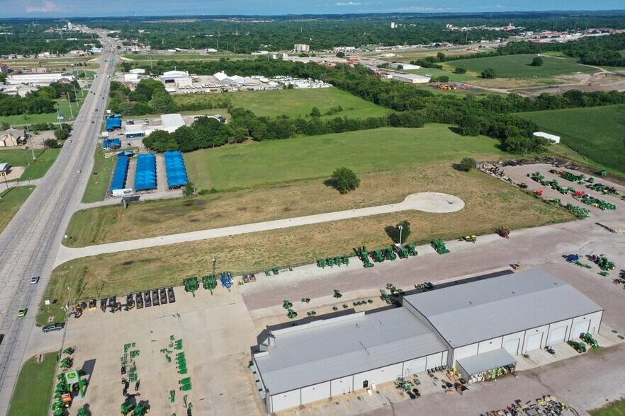 More Photos Of 1704 W Highway 82, Gainesville Land For Sale