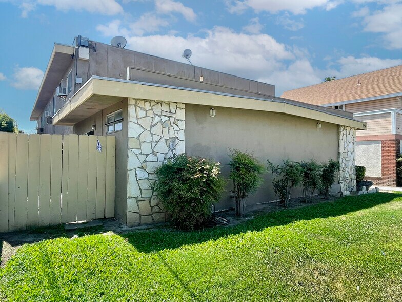 More Photos Of 524 W Williamson Ave, Fullerton Apartments For Sale