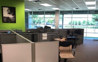 More Photos Of 701 Canyon Dr, Coppell Flex For Lease