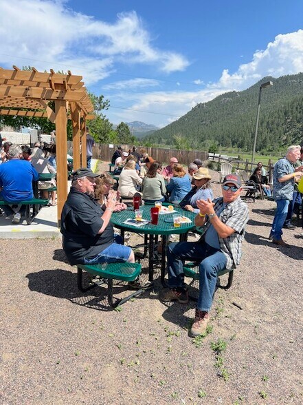 More Photos Of 16940 Pine Valley Rd, Pine Restaurant For Sale