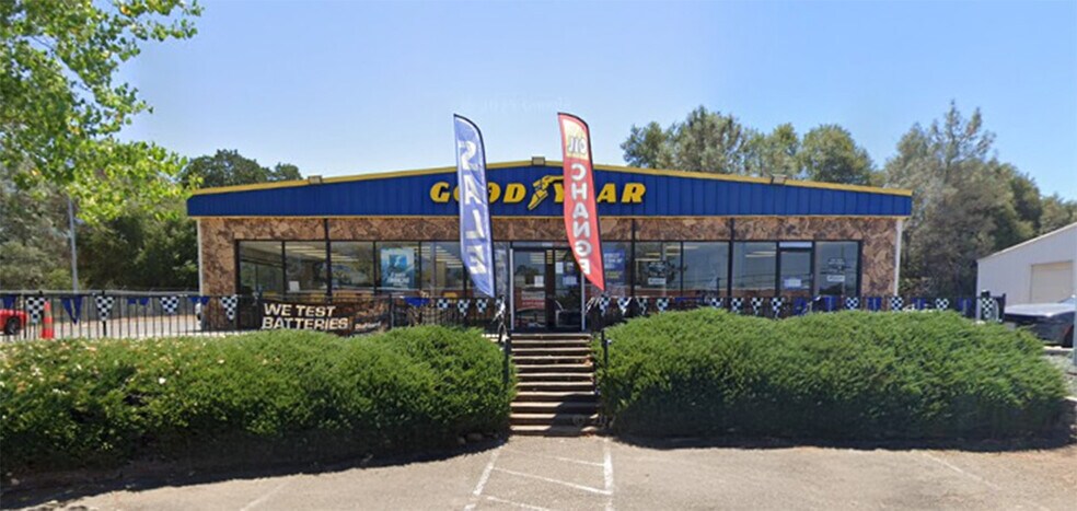 Primary Photo Of 4000 Durock Rd, Shingle Springs General Retail For Sale