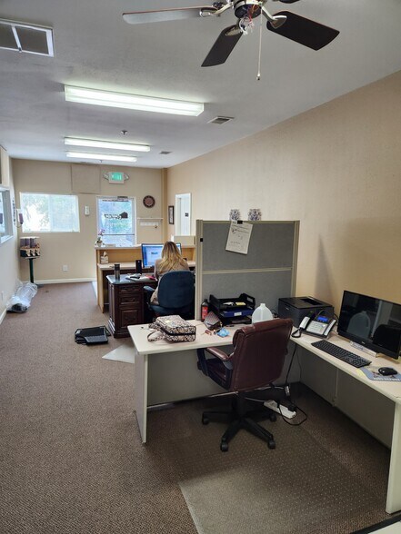 More Photos Of 11811 Upham St, Broomfield Warehouse For Lease