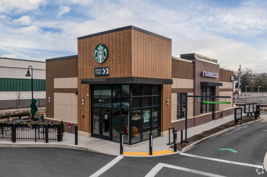 More Photos Of 855 Broadway, Saugus Unknown For Lease