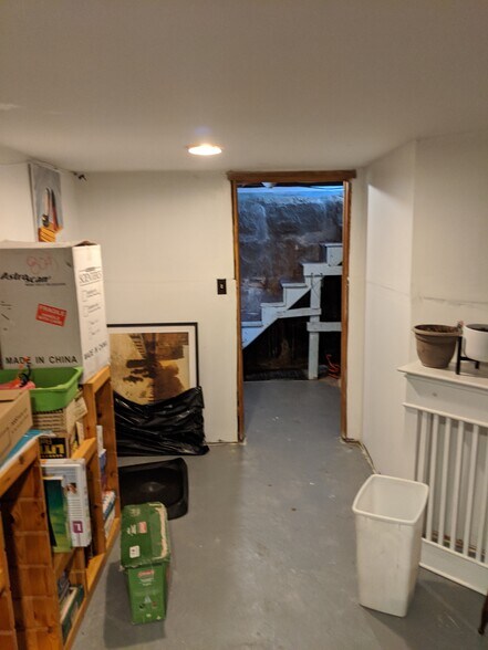 More Photos Of , Quincy Specialty For Sale