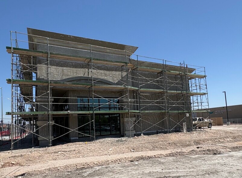 More Photos Of 3458 Maryland Pky, Las Vegas General Retail For Lease