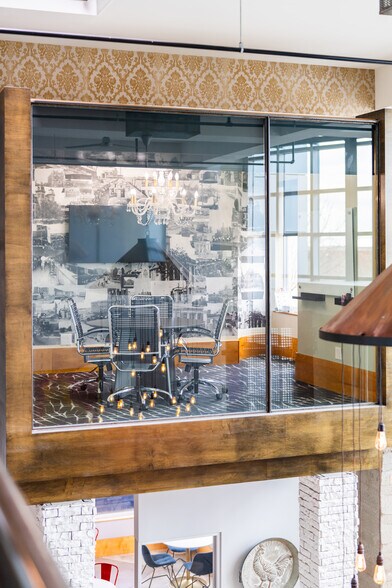 More Photos Of 6401 W Eldorado Pky, McKinney Coworking Space