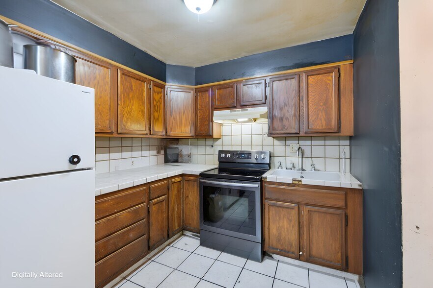 More Photos Of 3050-3058 Davis St, Oakland Apartments For Sale