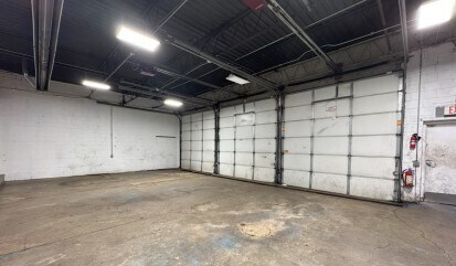 More Photos Of 809 W Higgins Rd, Schaumburg Auto Repair For Sale