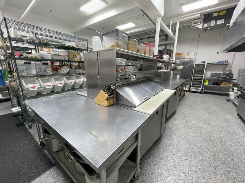 More Photos Of 39 Emerson Rd, Waltham Industrial For Sale