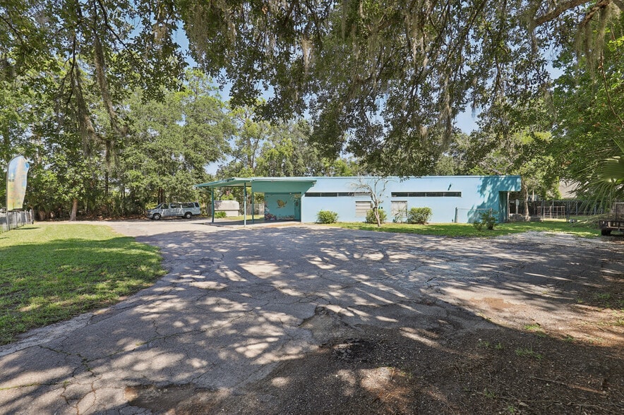 More Photos Of 217 Wells Rd, Orange Park Schools For Sale