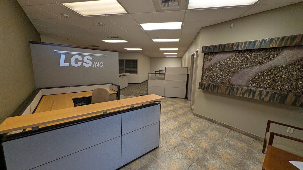 More Photos Of 5304 Roseville Rd, North Highlands Warehouse For Lease