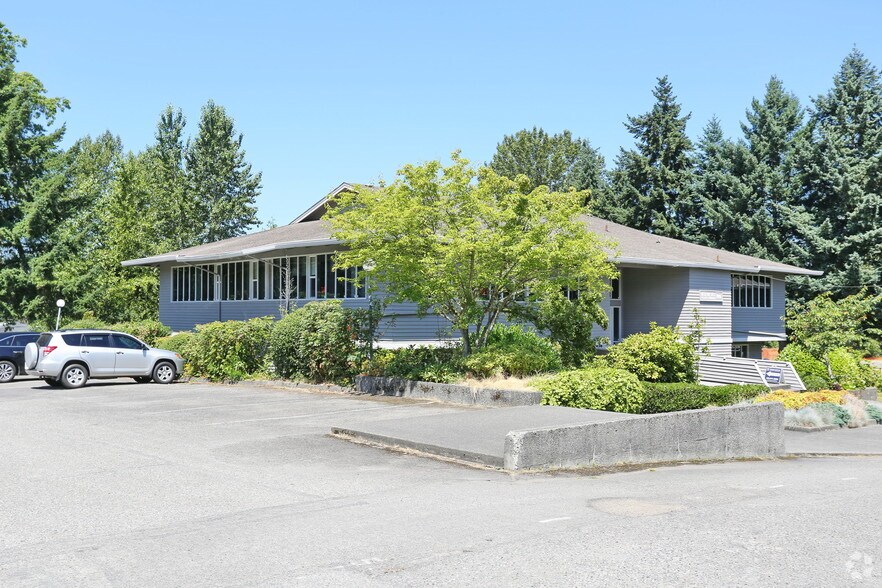 More Photos Of 14040 NE 8th St, Bellevue Office For Lease