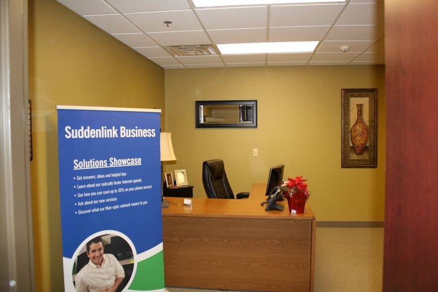 More Photos Of 500 W Main St, Branson Office For Lease