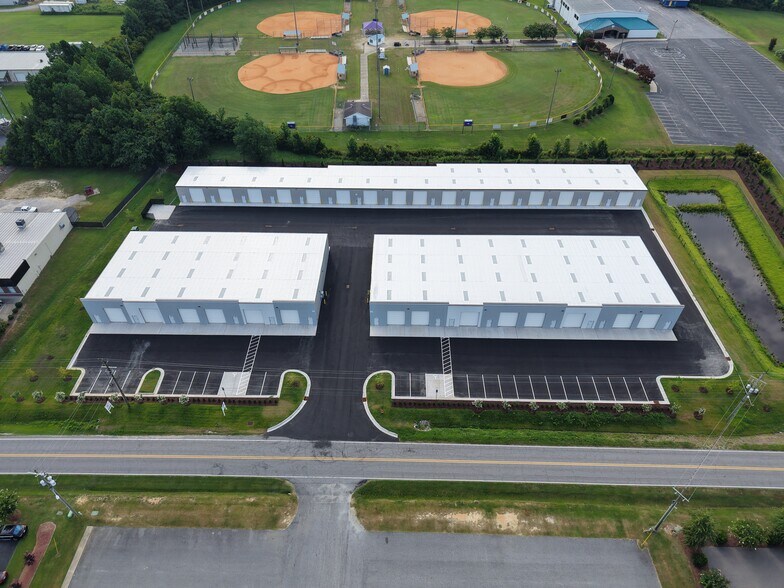 More Photos Of 4771 Reedy Branch Rd, Winterville Warehouse For Lease