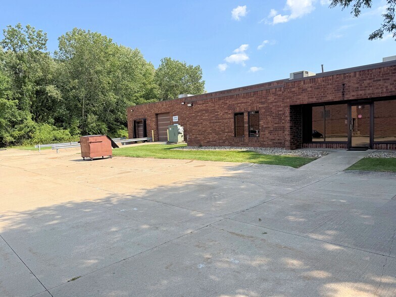 More Photos Of 7355 Production Dr, Mentor Manufacturing For Sale