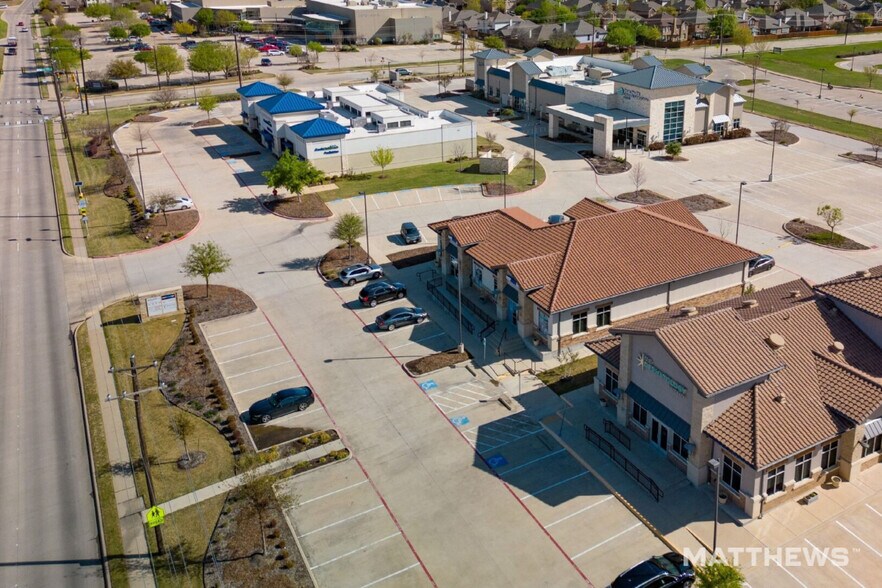 More Photos Of 9816 N Beach St, Fort Worth Medical For Sale