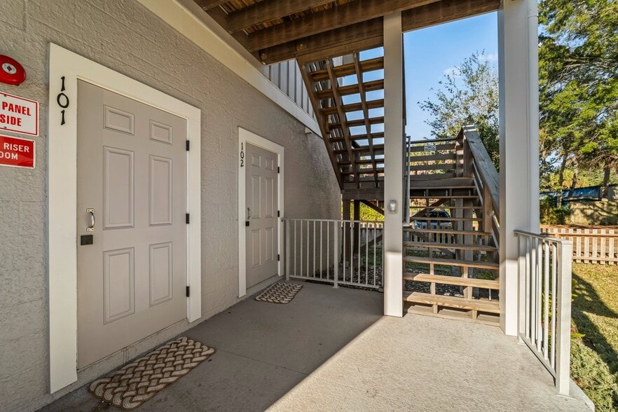 More Photos Of 4607 Ocean, Jacksonville Storefront Retail Residential For Sale