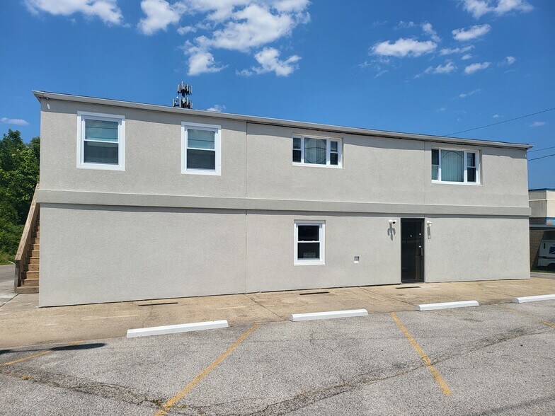 Primary Photo Of 5308 Big Tyler Rd, Cross Lanes Storefront Retail Residential For Lease