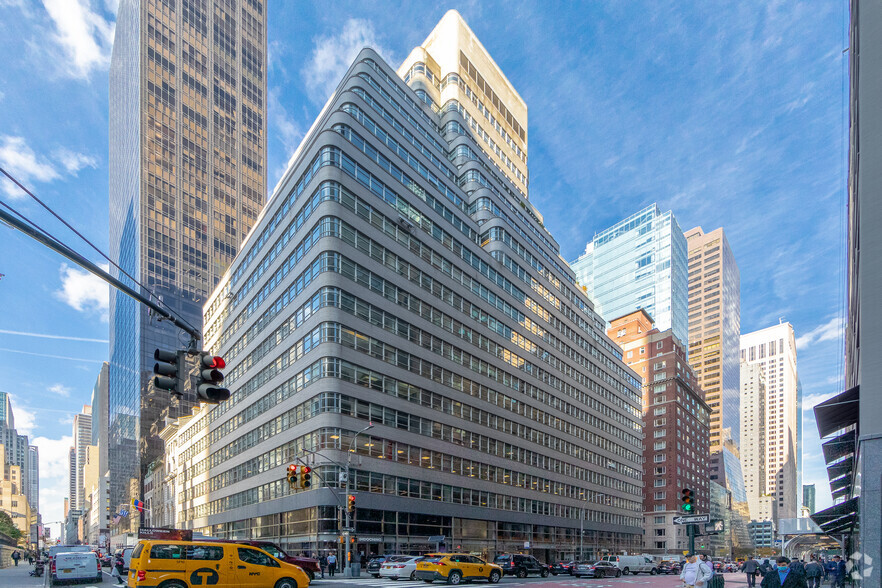 Primary Photo Of 488 Madison Ave, New York Office For Lease