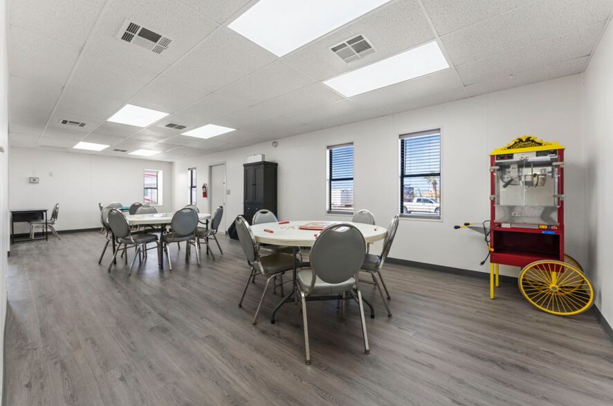 More Photos Of 3707 W Hwy 80, Winterhaven Trailer Camper Park For Sale