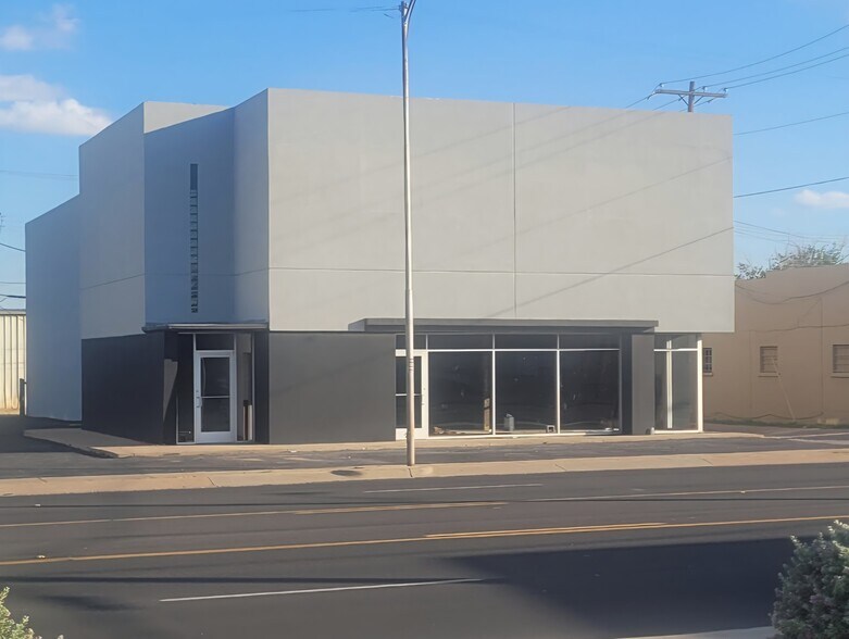 Primary Photo Of 407 W 2nd St, Odessa Industrial For Sale