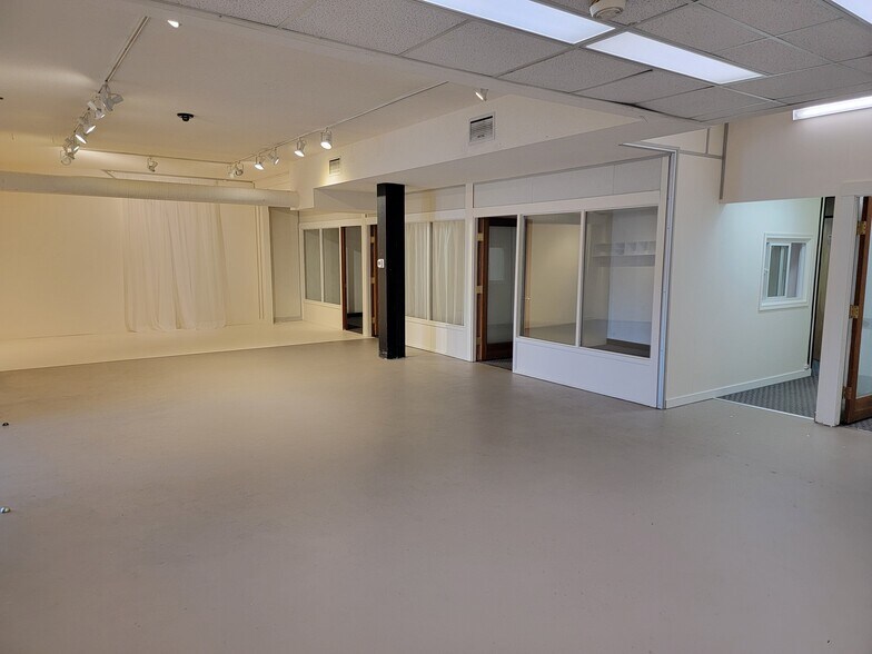 More Photos Of 1552 Quinn St, Prince George General Retail For Lease