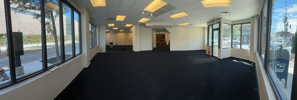 More Photos Of 1547-1549 W Belmont Ave, Chicago Unknown For Lease