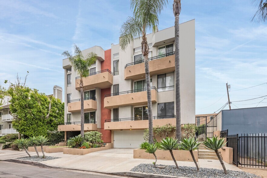 More Photos Of 4741 Radford Ave, Valley Village Apartments For Sale