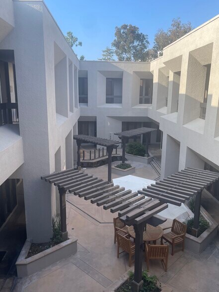 More Photos Of 1101 Dove St, Newport Beach Office For Lease