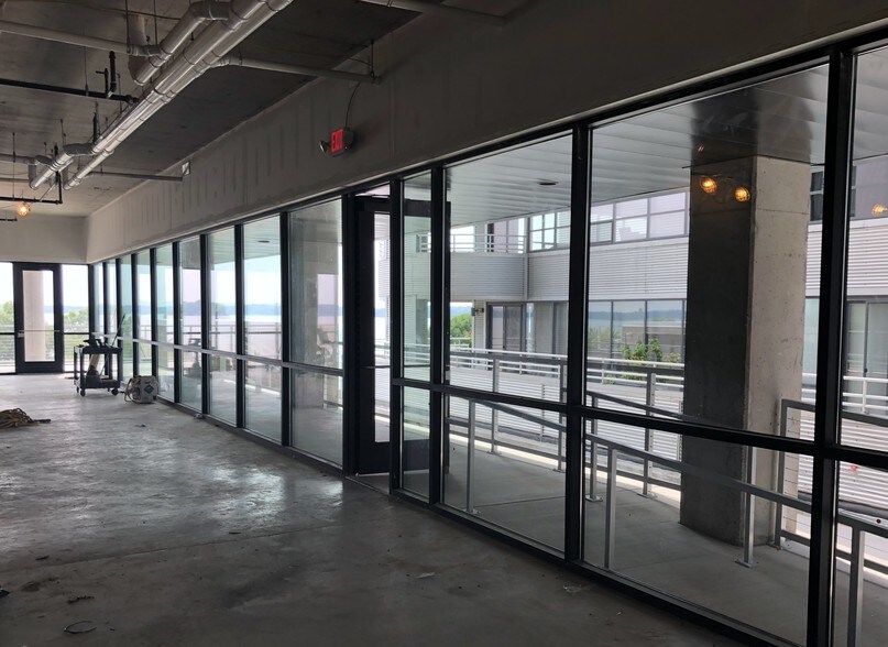 More Photos Of 151 E Wilson St, Madison Apartments For Lease