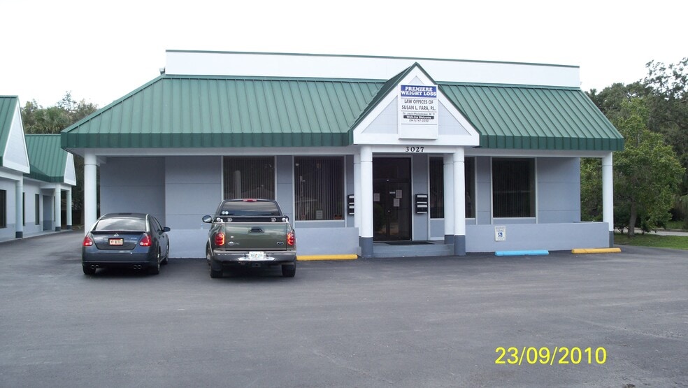 Primary Photo Of 3021-3027 Manatee Ave W, Bradenton Unknown For Lease