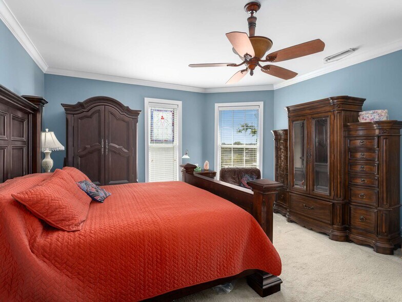 More Photos Of , Lewisburg Specialty For Sale