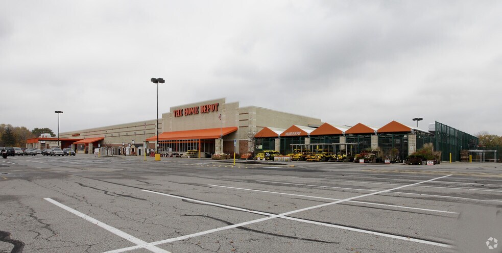 More Photos Of 110-380 N Market Dr N, Elyria Unknown For Lease