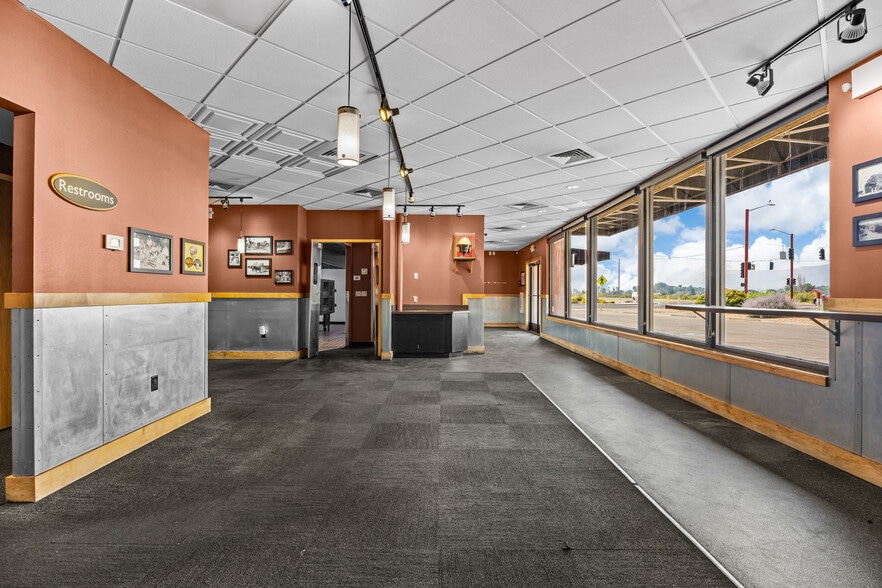 More Photos Of 1041 Highway 6 And 50, Fruita Fast Food For Sale