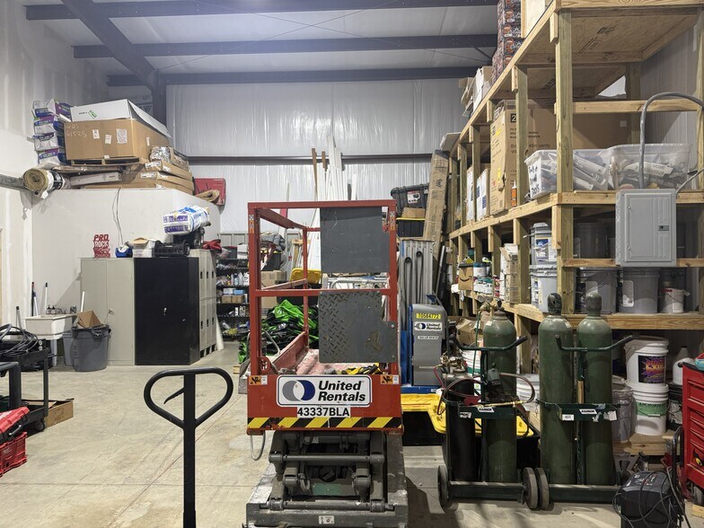 More Photos Of 64 Clarkwood Rd, Rockmart Light Manufacturing For Lease