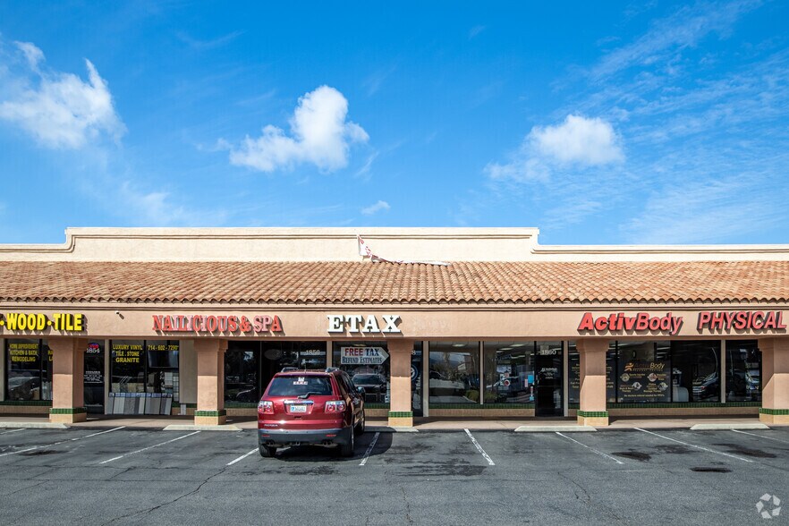 18321882 N Tustin Ave, Orange, CA 92865 For Lease